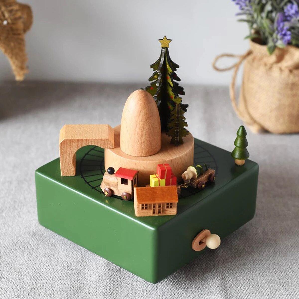 Christmas Tree with a Moving Train (Melody: We Wish You a Merry Christmas)