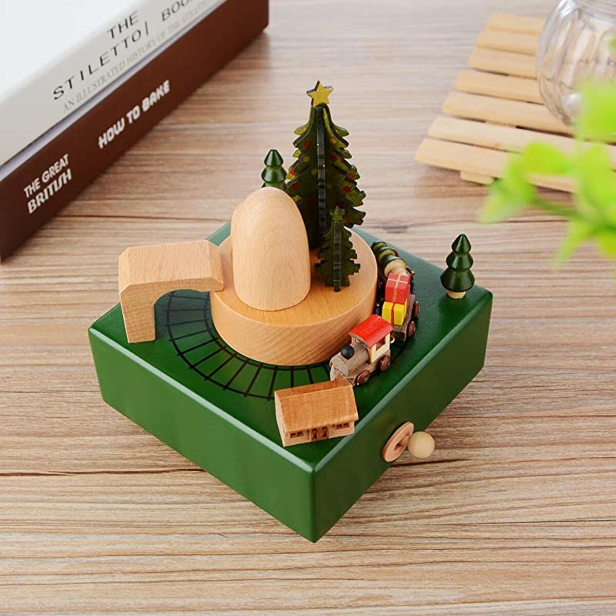 Christmas Tree with a Moving Train (Melody: We Wish You a Merry Christmas)