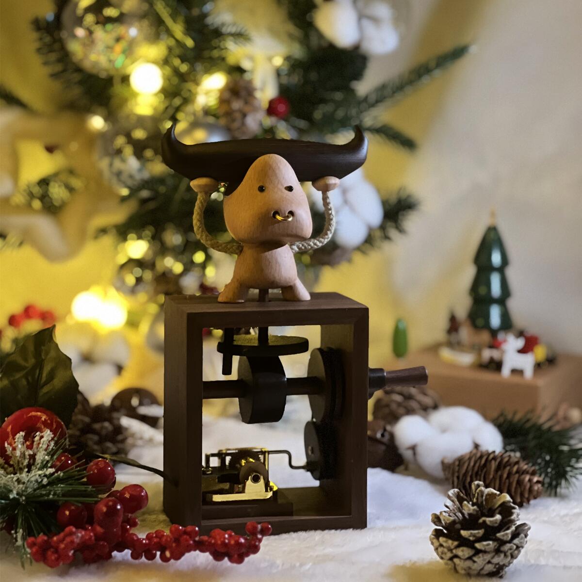 Handcrafted Wooden Cow-Themed Hand-Cranked Music Box (Melody : Castle in the Sky)