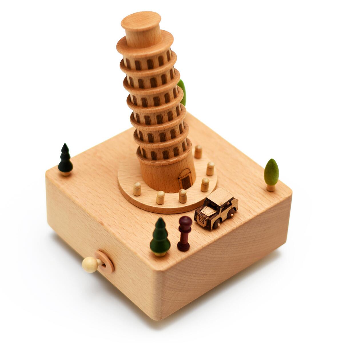 The Leaning Tower of Pisa and cars in motion (Melody:Castle in the Sky)
